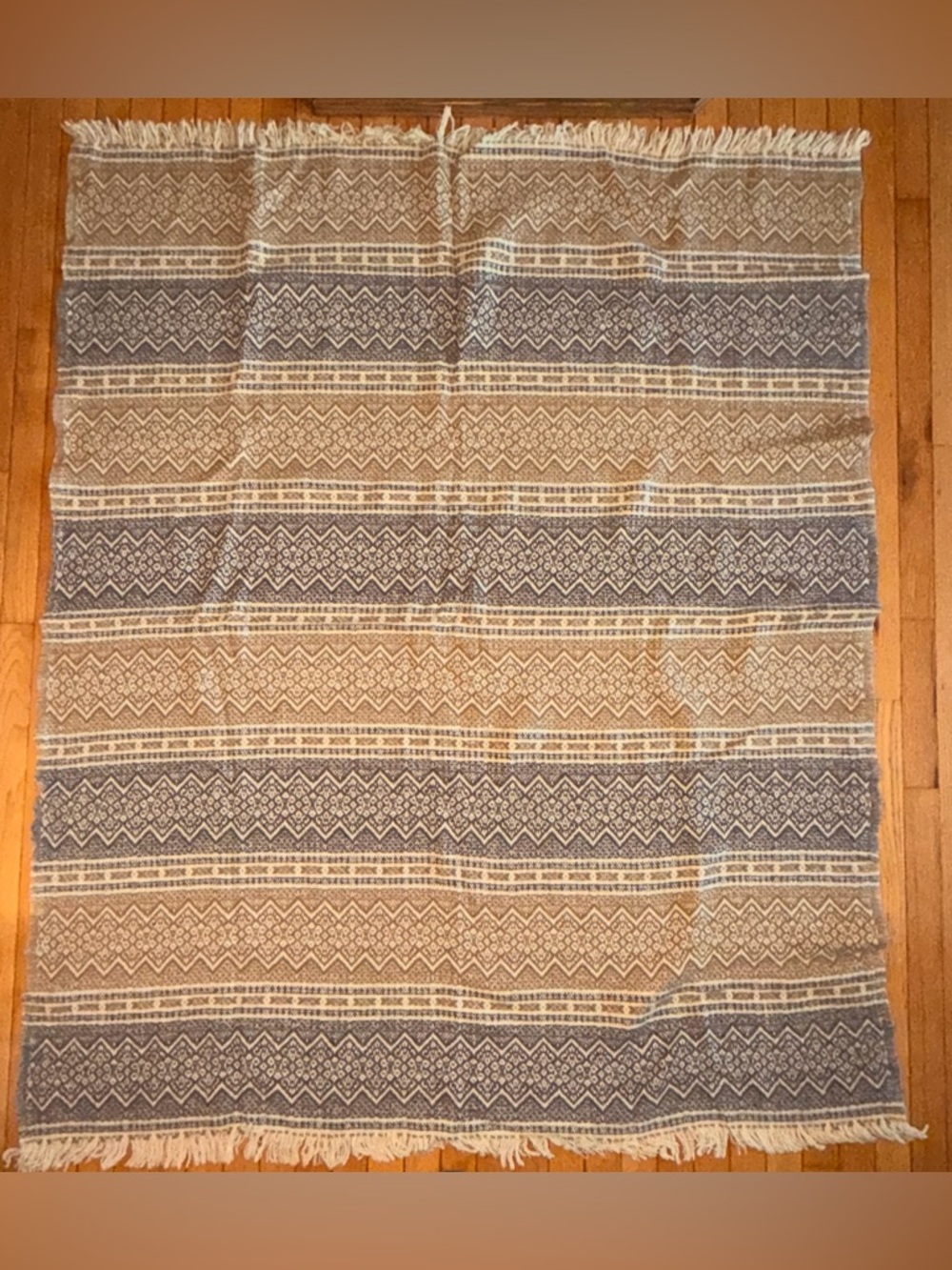 Vintage Amana Woolen Mills wool 68” by 74” afghan throw blanket gray cream khaki